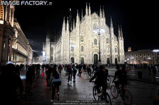 2022-10-20 Milano - Critical Mass 06